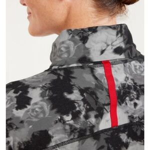 Talbots size small turtle neck jersey.